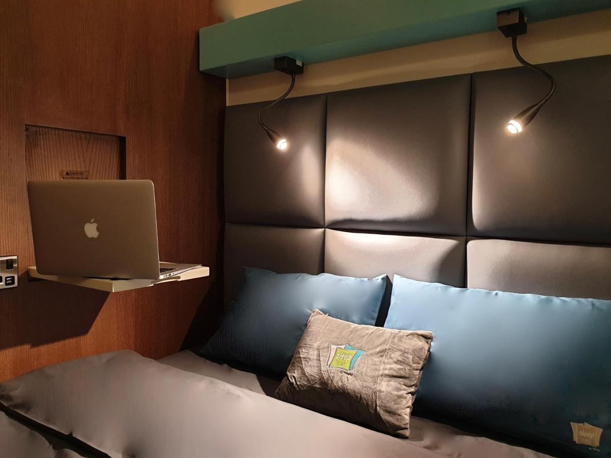 Hotel Sleep 'N Fly Sleep Lounge, C-Gates Terminal 3 - Transit Only Dubái Exterior foto
